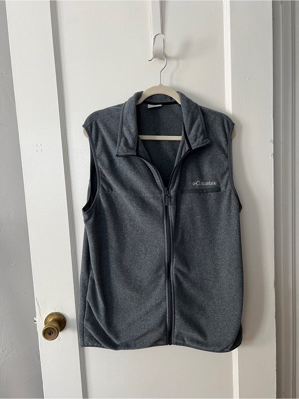 Columbia Dark Gray Fleece Vest - Zip Front